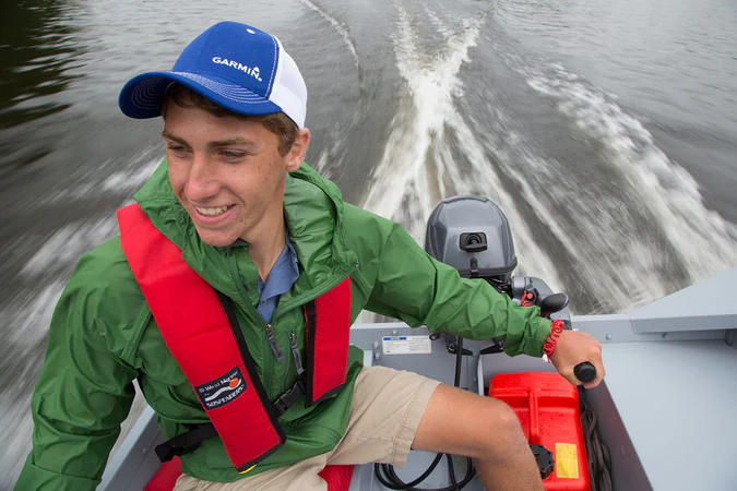 Yamaha T9.9LPHB - Electric Start w/ PT&T- High Thrust Portable 4-Stroke Outboard Motor - 9.9 HP - 20" Shaft - Image 4