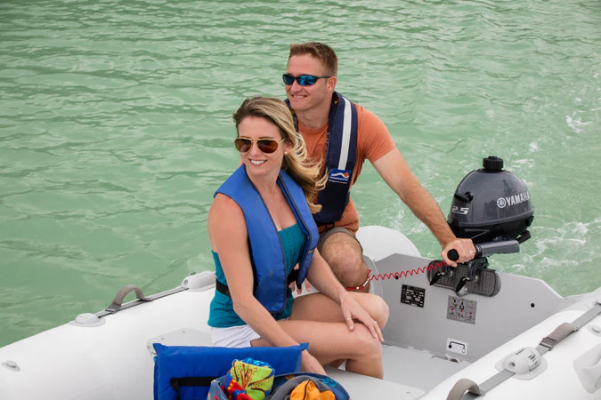 Yamaha F2.5LMHB - Portable 4-Stroke Outboard Motor - 2.5HP - 20" Shaft - Image 2